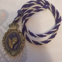 Medalla Cristo de los Estudiantes